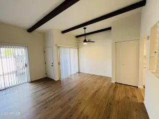 Photo #4: 6636854 Listing 