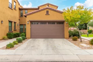 Photo #2: 6636895 Listing 