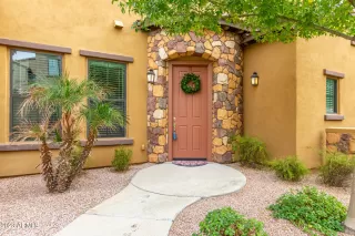 Photo #3: 6636895 Listing 