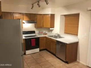 Photo #5: 6637435 Listing 