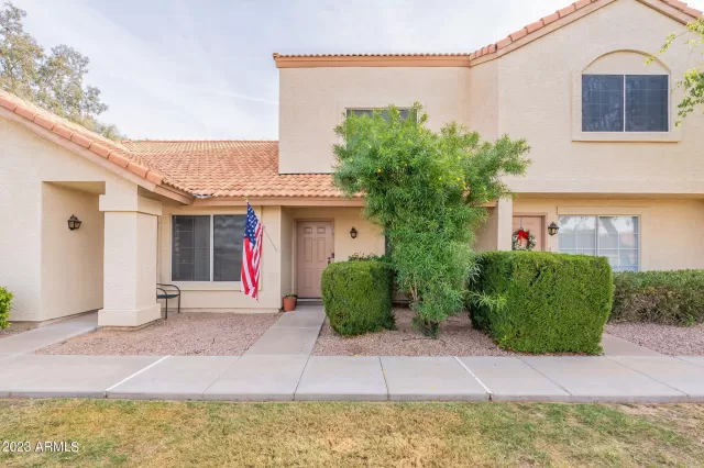 MLS: 6637509 Condo For Sale