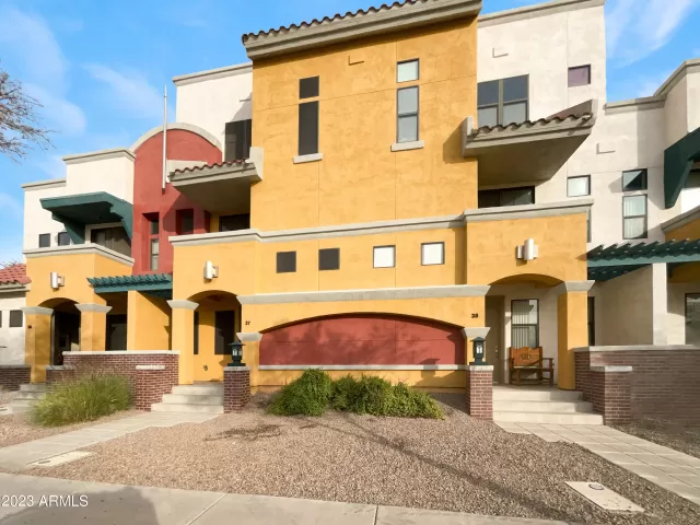 MLS: 6637664 Condo For Sale