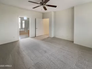 Photo #4: 6637664 Listing