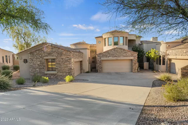 MLS: 6637693 Condo For Sale