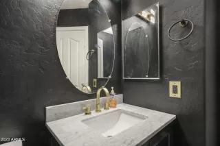 Photo #4: 6638023 Listing