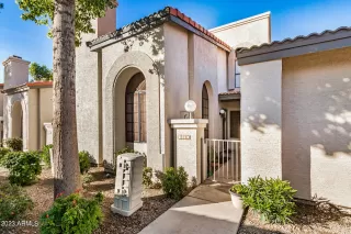 Photo #2: 6638112 Listing