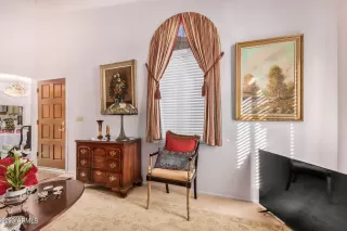 Photo #4: 6638112 Listing