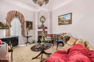 Photo #6: 6638112 Listing