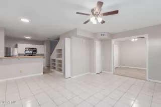 Photo #6: 6638196 Listing 