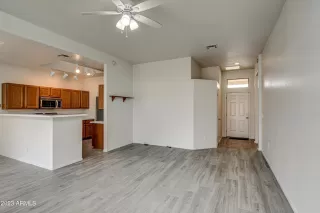 Photo #3: 6638390 Listing 