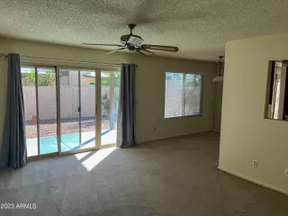 Photo #3: 6638658 Listing 