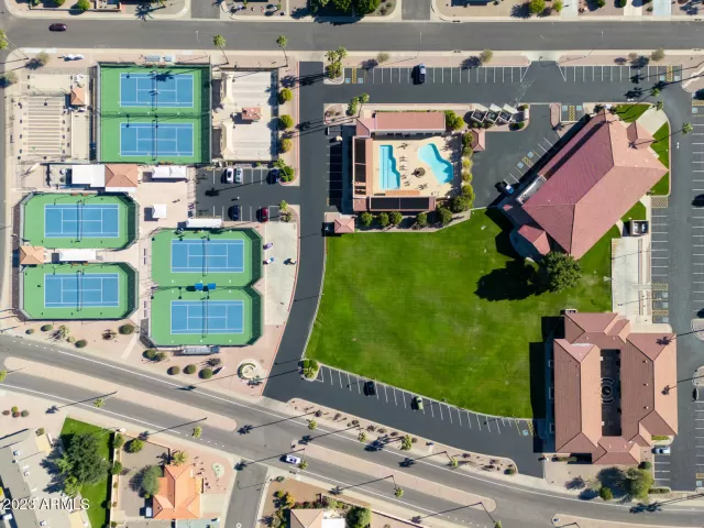 MLS: 6638695 Condo For Sale