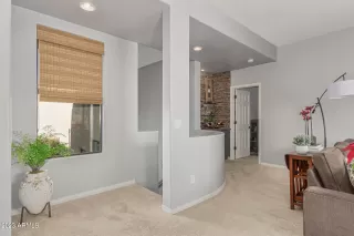 Photo #5: 6638925 Listing