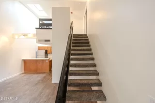 Photo #2: 6638927 Listing