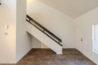 Photo #3: 6638927 Listing