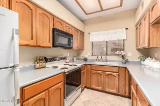 Photo #3: 6638962 Listing 