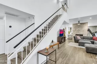 Photo #4: 6639148 Listing