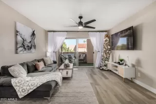 Photo #2: 6639151 Listing