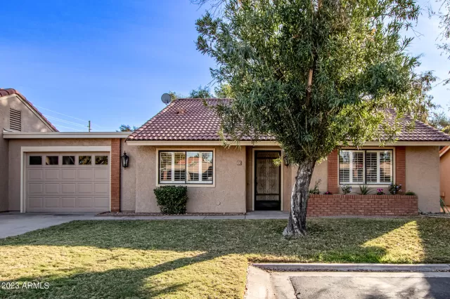 MLS: 6639459 Condo For Sale