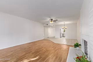 Photo #6: 6639459 Listing