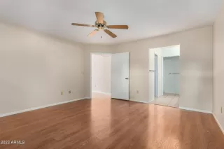 Photo #3: 6639509 Listing 