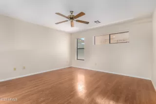 Photo #4: 6639509 Listing 