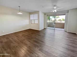 Photo #2: 6640074 Listing