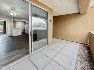 Photo #6: 6640074 Listing