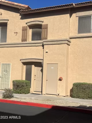 Photo #1: 6640104 Listing 