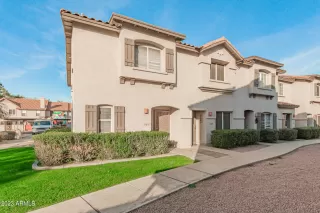 Photo #2: 6641182 Listing