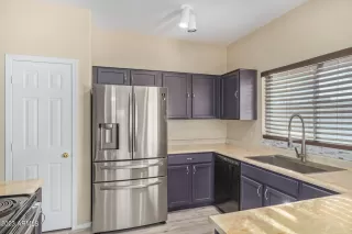 Photo #5: 6641182 Listing