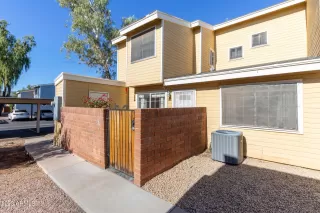 Photo #2: 6641481 Listing