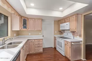 Photo #2: 6641814 Listing