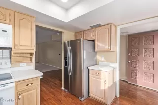 Photo #3: 6641814 Listing