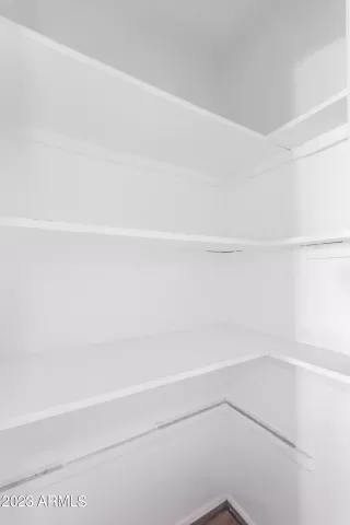 Photo #4: 6641814 Listing