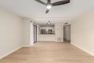 Photo #3: 6641920 Listing