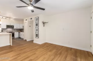 Photo #2: 6641958 Listing