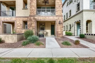 Photo #1: 6642068 Listing