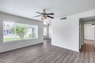 Photo #2: 6642076 Listing