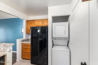 Photo #6: 6642213 Listing