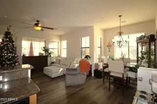 Photo #3: 6642348 Listing