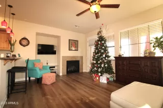 Photo #6: 6642348 Listing