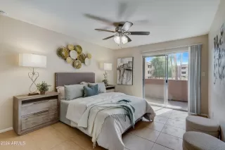 Photo #6: 6642464 Listing