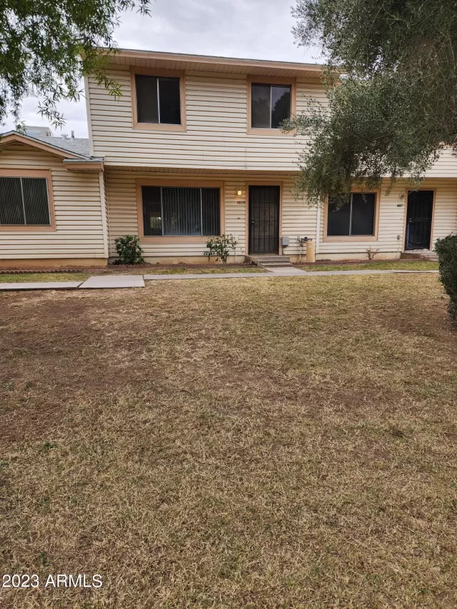 MLS: 6642465 Condo For Sale