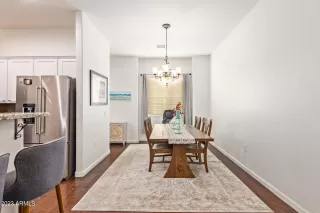 Photo #5: 6642515 Listing