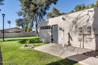 Photo #5: 6642953 Listing