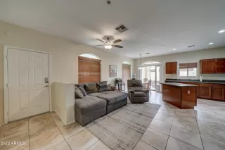 Photo #5: 6643001 Listing 