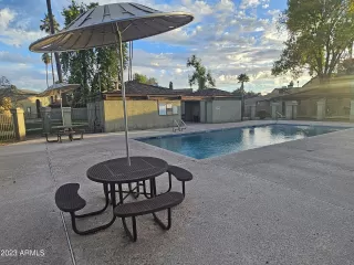 Photo #1: 6643332 Listing 