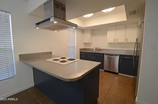 Photo #4: 6643332 Listing 