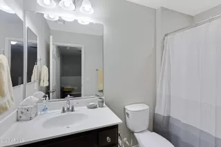 Photo #5: 6643660 Listing